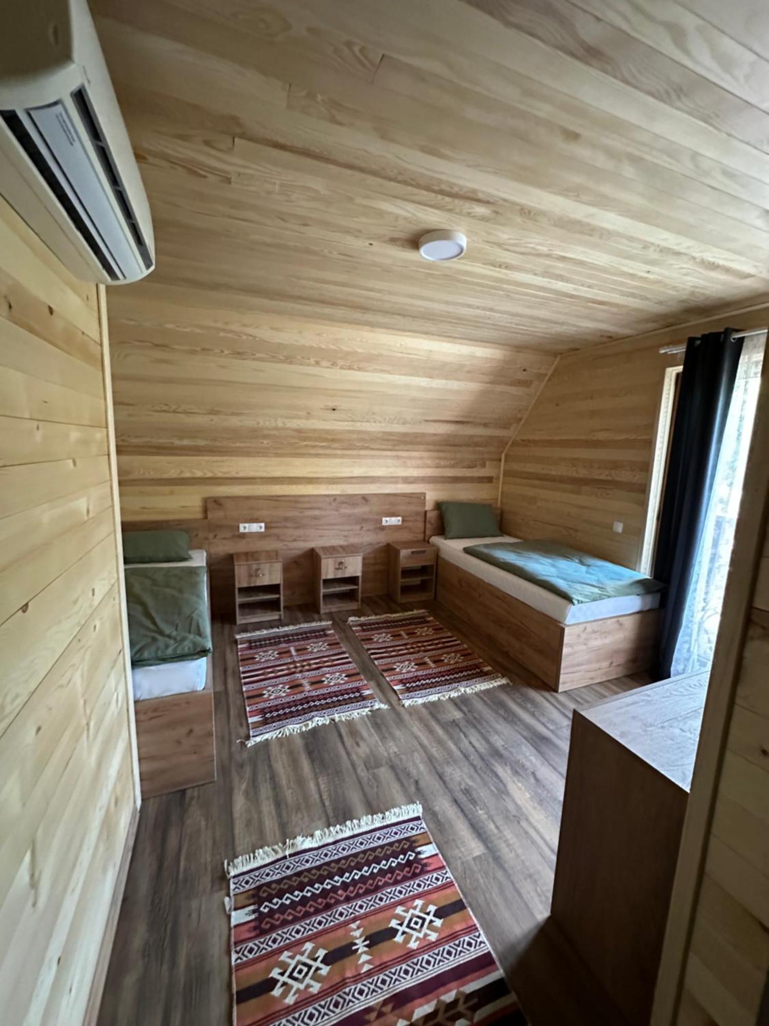 Bungalow House - 5 Rooms Zolaci Exterior photo